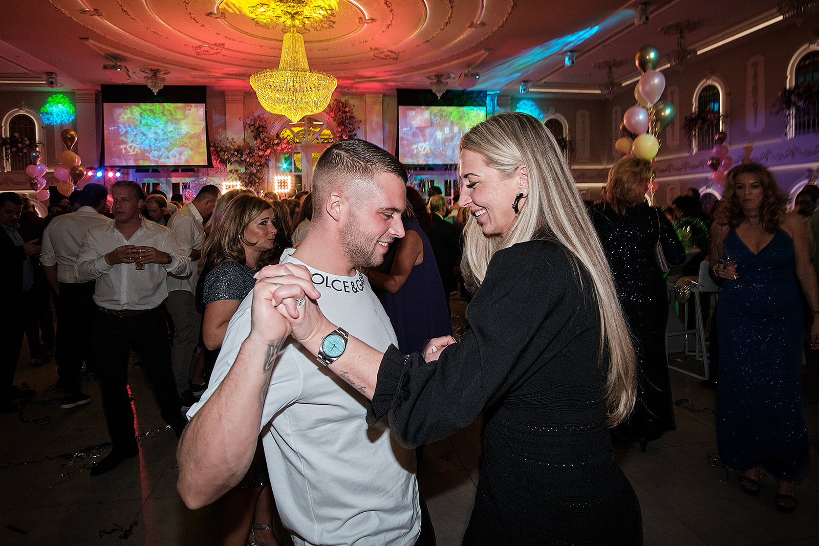 Partyfotografie: onvergetelijk trouwfeest Sascha en Toon in het Paleis - Schiedam, door Stefan Segers