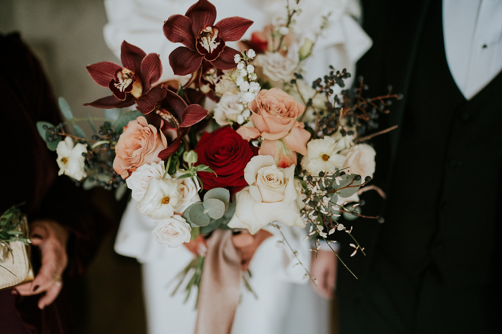 florist northern ireland, bridal reveal wedding morning, una rodden, emma beaumont atelier, bradley henderson photograph