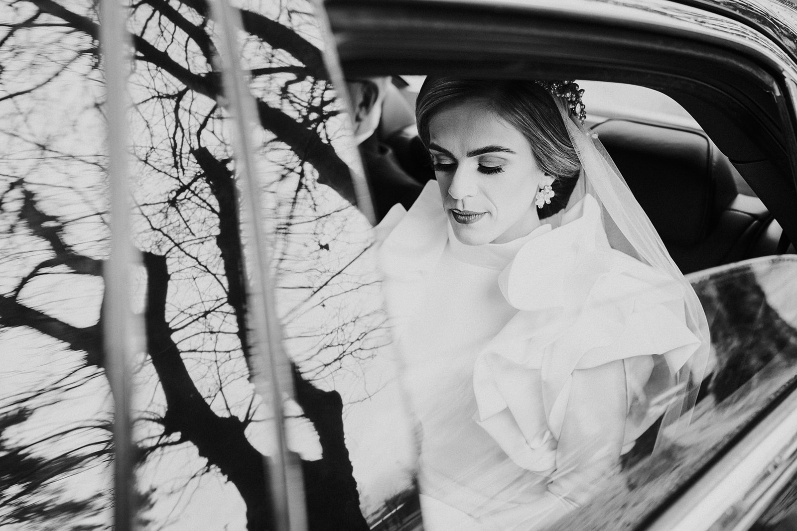 wedding car, bride outside church, bridal reveal wedding morning, emma beaumont atelier, bradley henderson,
