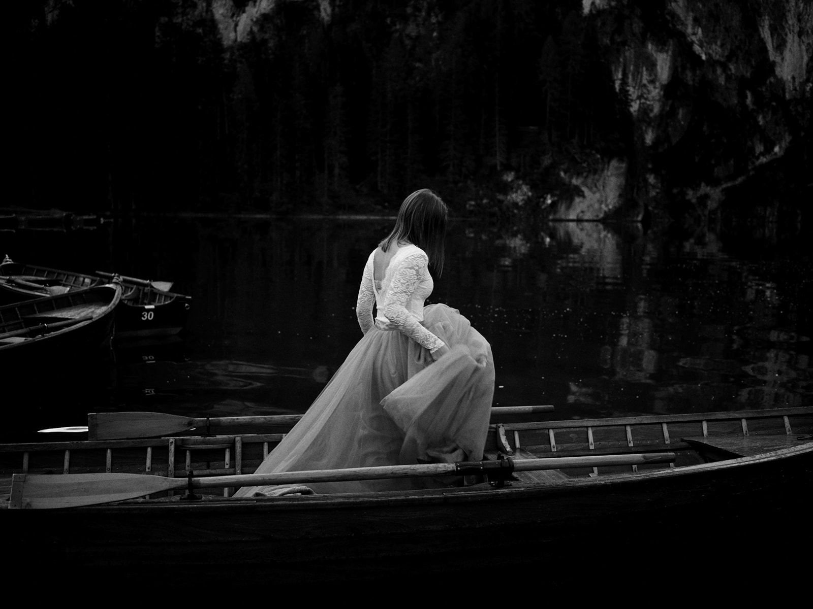 Lago di Braies elopement photography