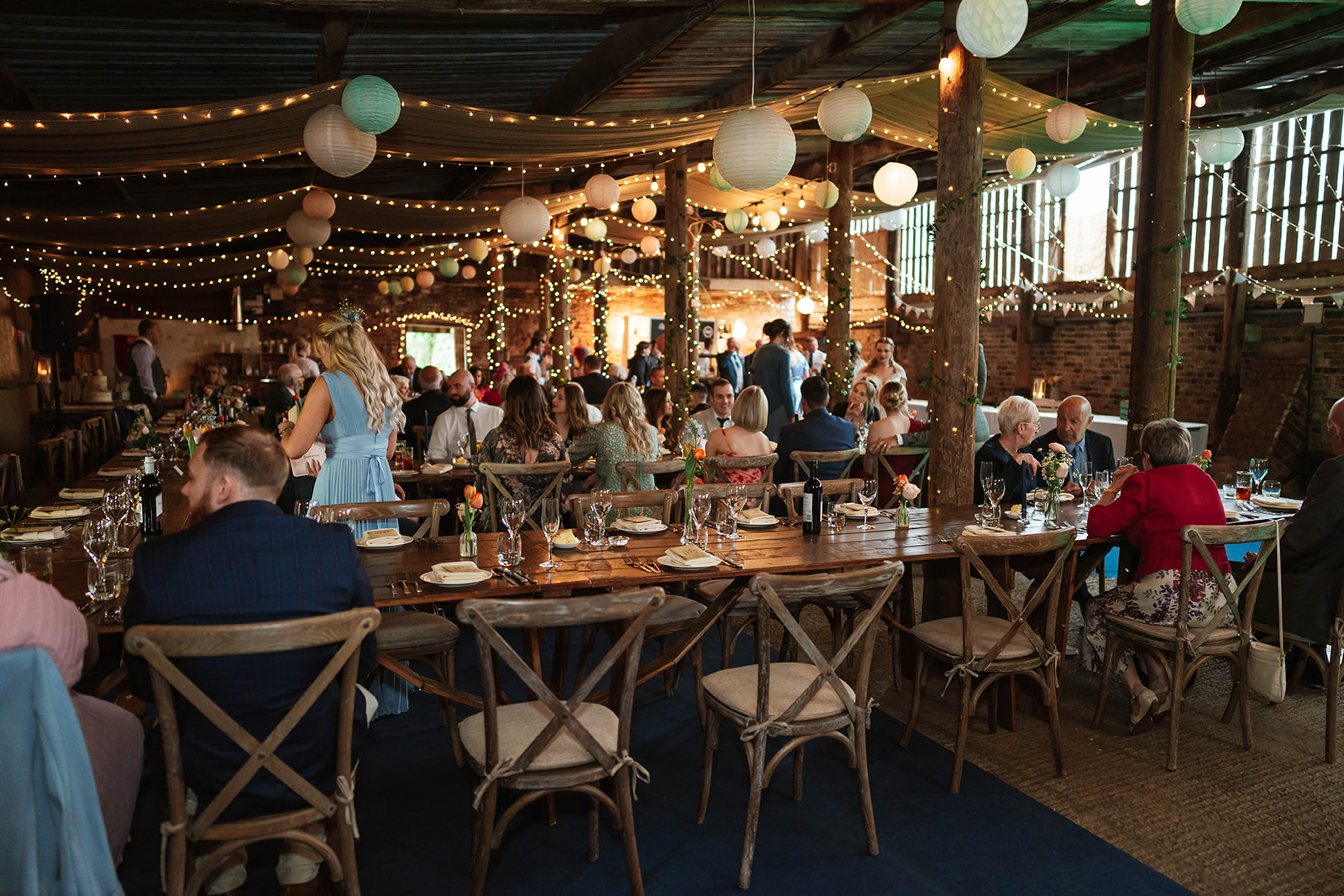 Zara Davis Wedding Photography Moor Farm Moreton Valance Gloucestershire Cotswolds guests drinks reception