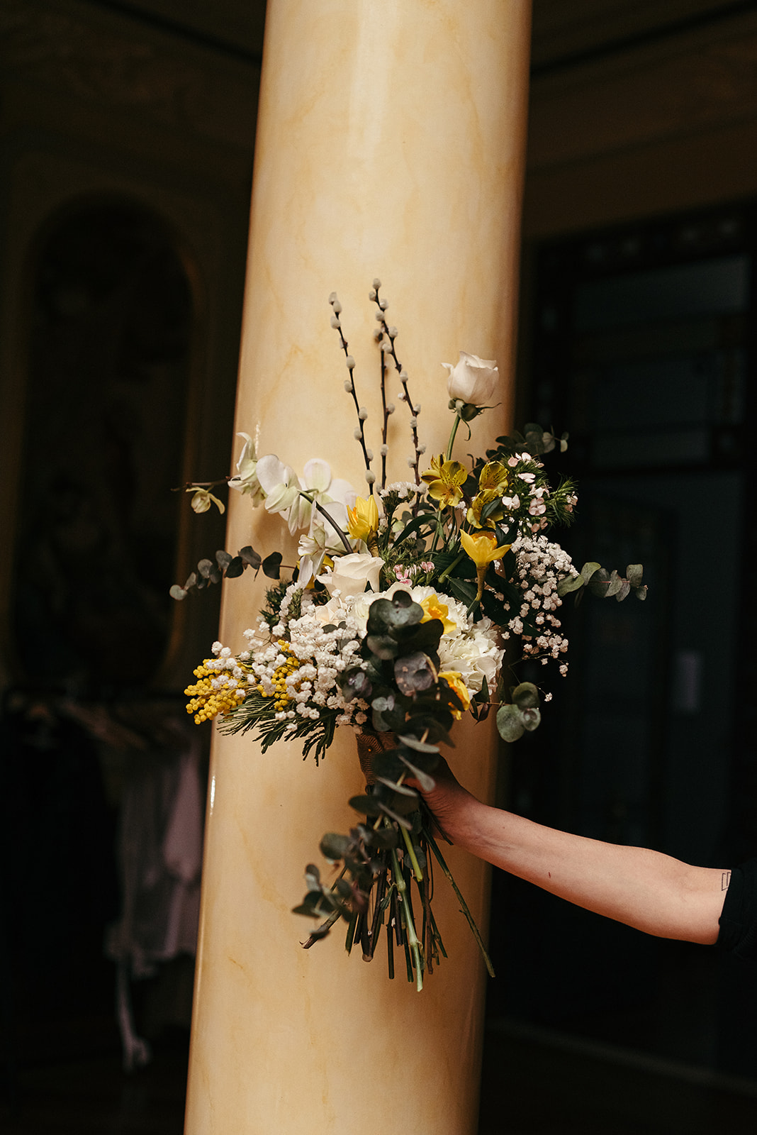 Ramo de flores para una novia en Zaragoza
