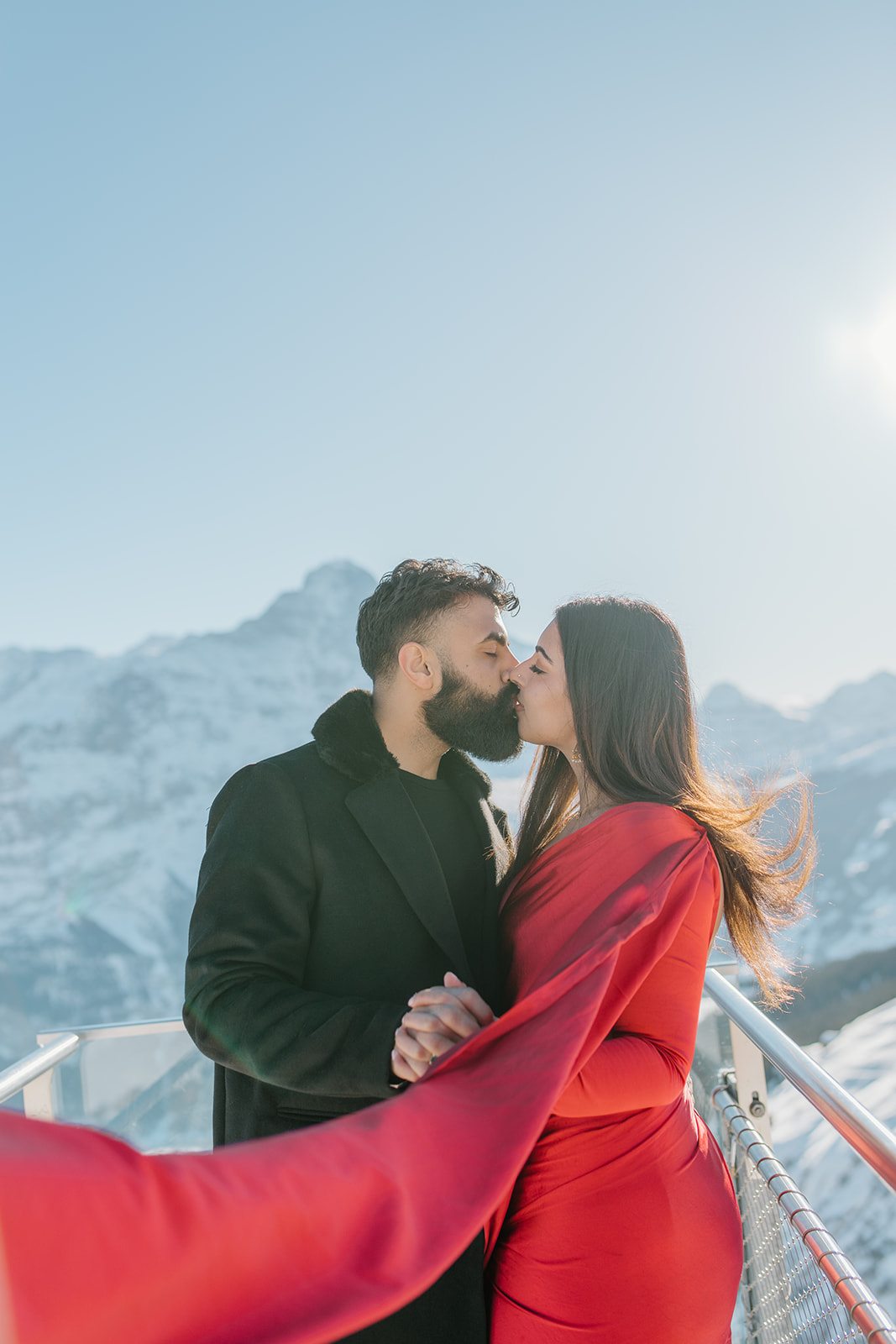 Indische Verlobungs Fotoshooting in den Schweizer bergen