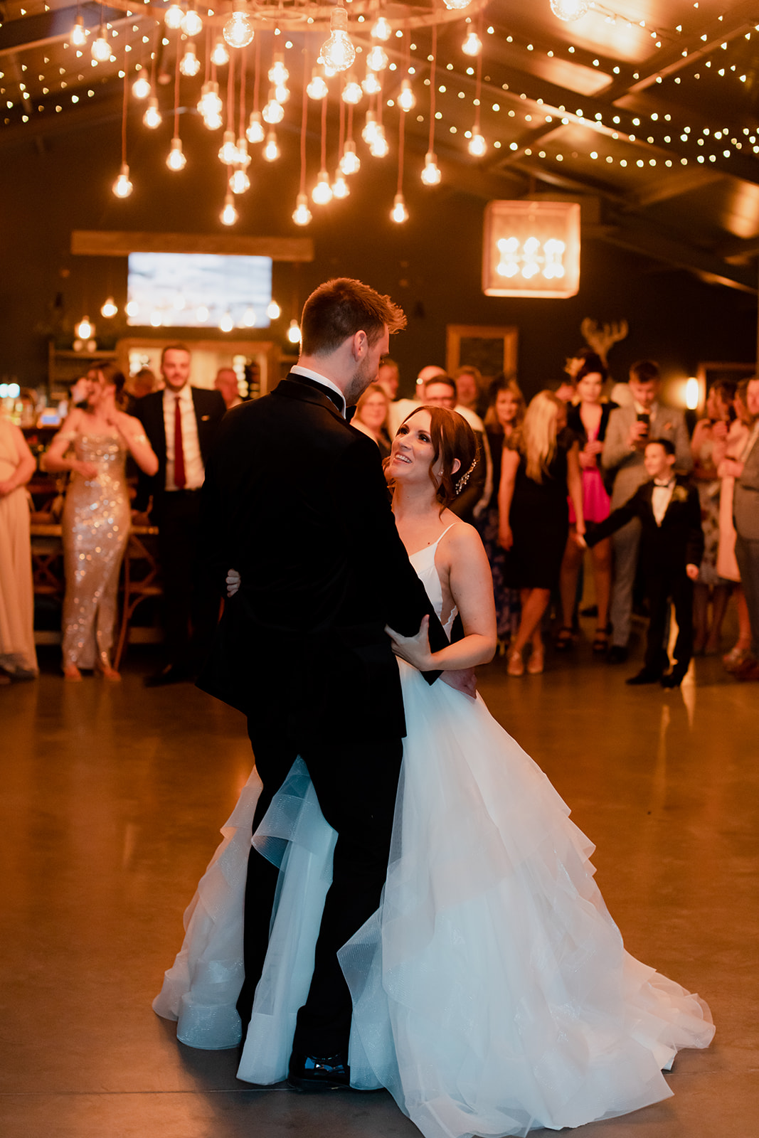 Couple dancing at the wedding reception