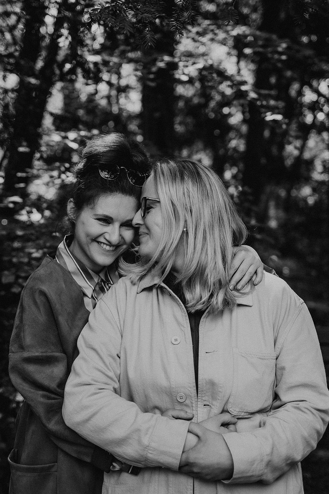 black and white photo of a same-sex female couple on their couples photoshoot in Southampton