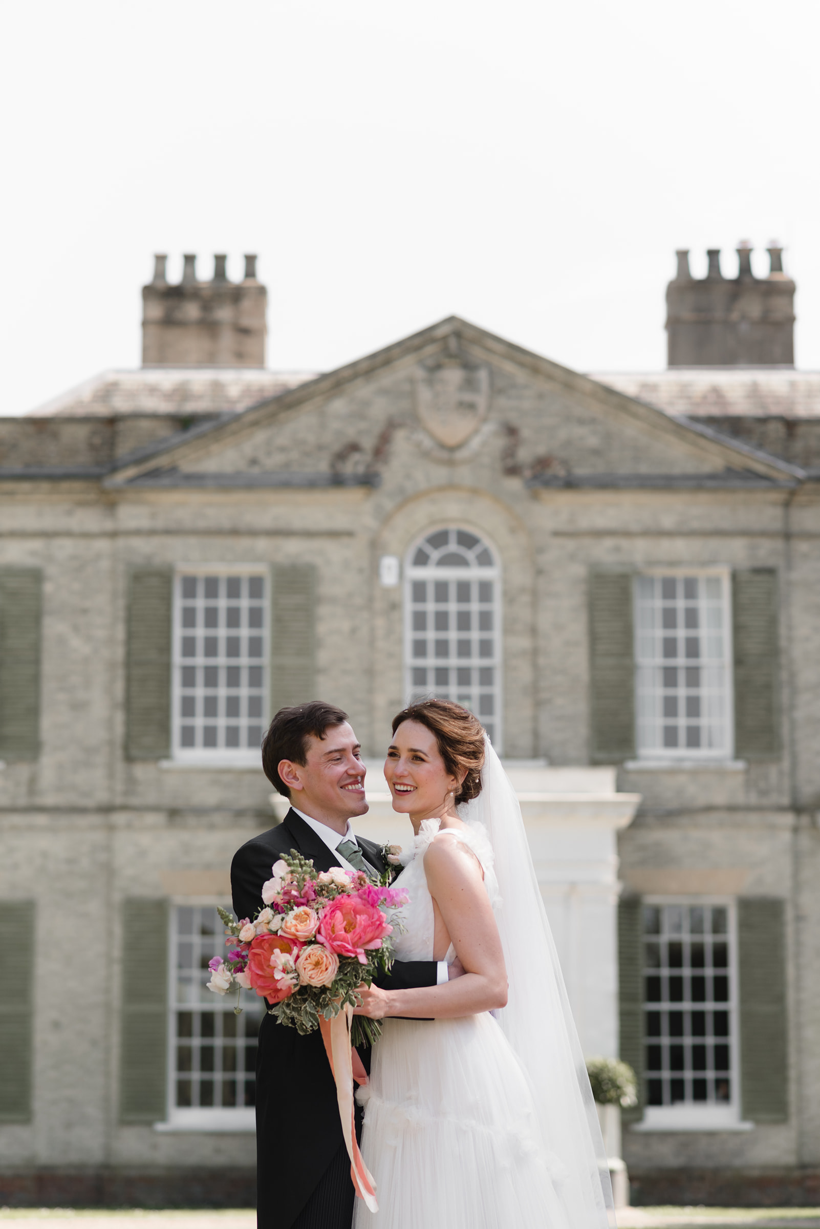  A manor house wedding in Spring