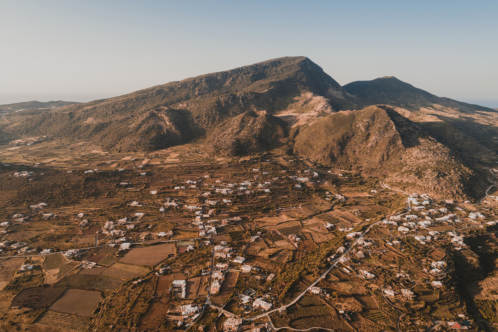 Fotografia aerea di Pantelleria realizzata col drone