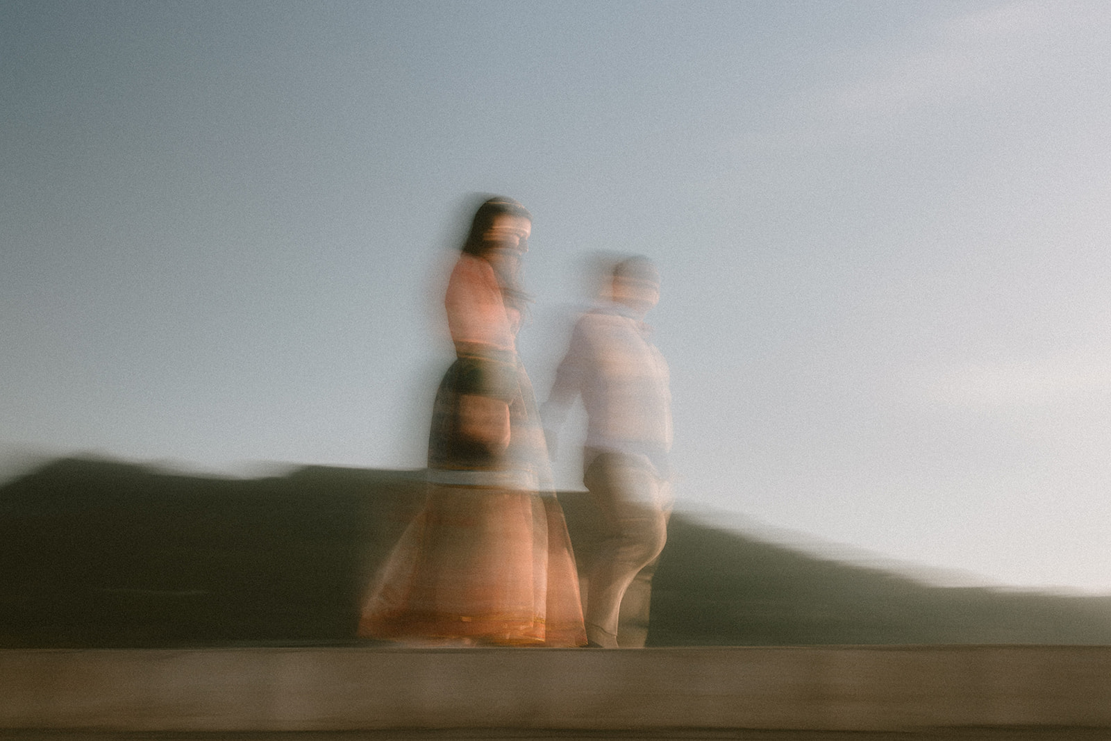 a couple photo session with artistic blur on the french riviera