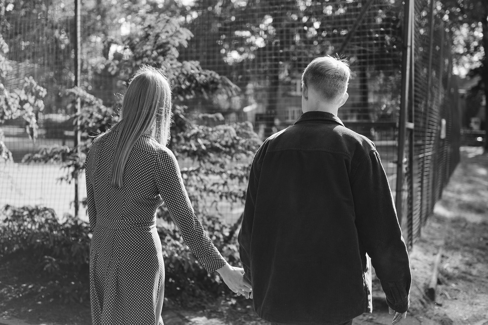 relaxed engagement photos in Bournville Birmingham