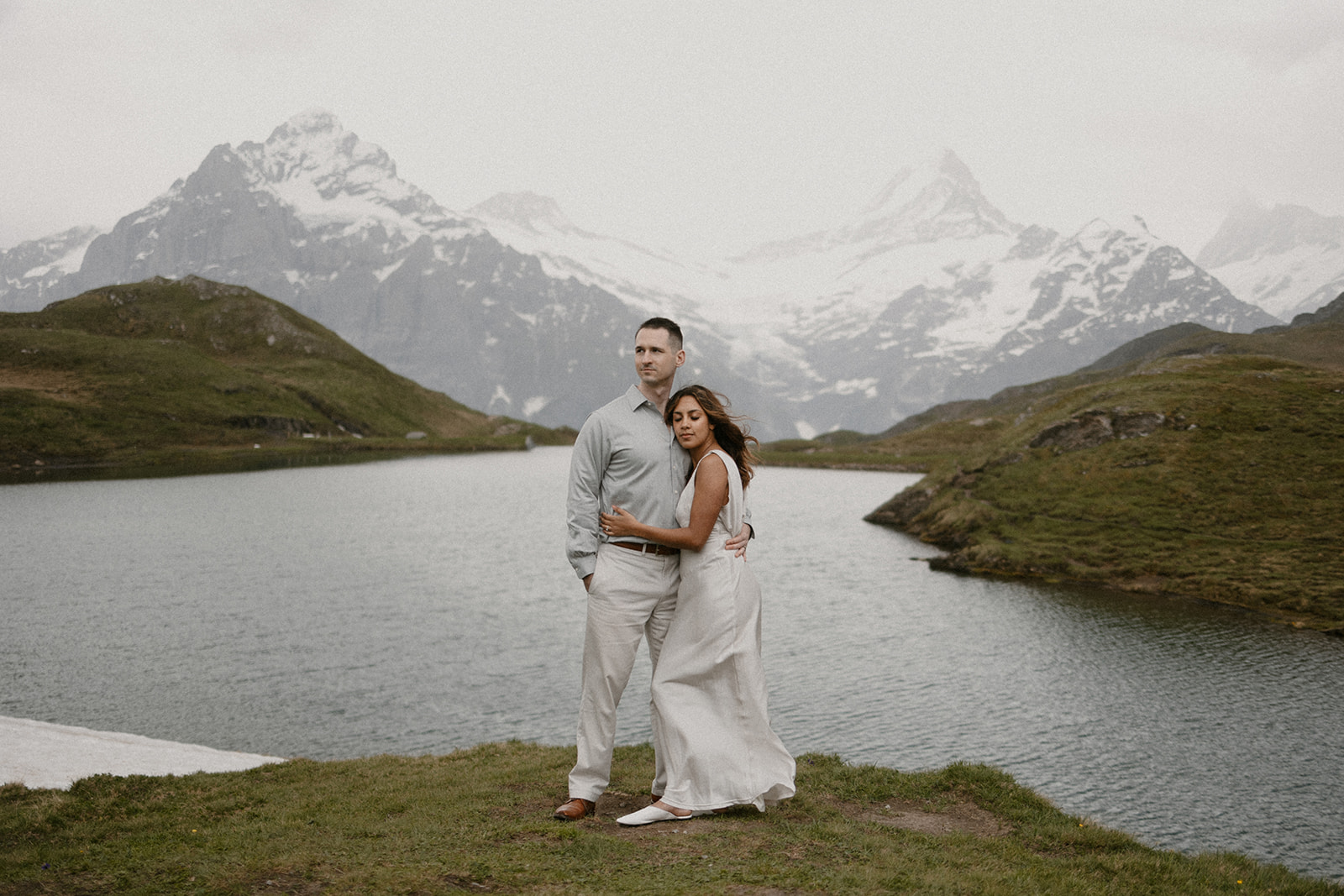 elopement in the swiss moutains