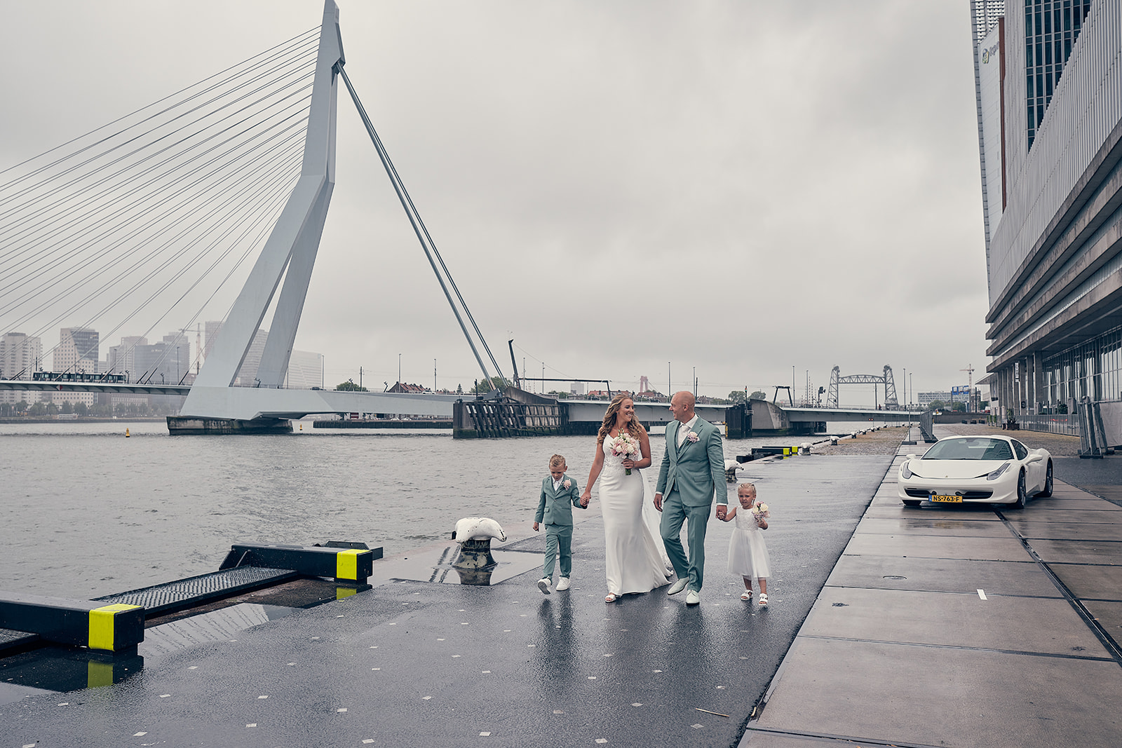 Trouwfotograaf Kasteel Hooge Vuursche in Baarn - De bruidsfotografie van Dennis en Kim - Kop van Zuid Rotterdam