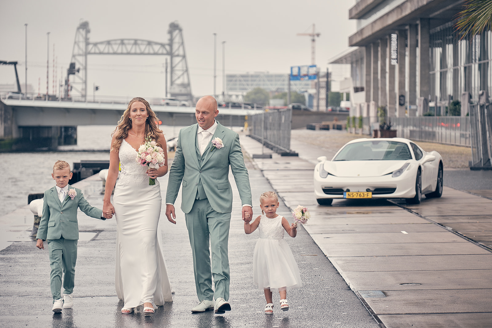 Trouwfotograaf Kasteel Hooge Vuursche in Baarn - De bruidsfotografie van Dennis en Kim - Kop van Zuid Rotterdam