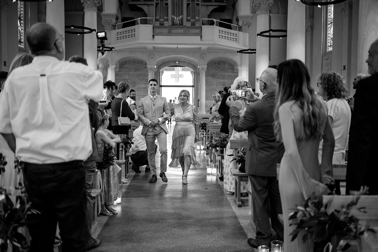 Photographe de mariage dans l'Ain, cérémonie religieuse de mariage.
