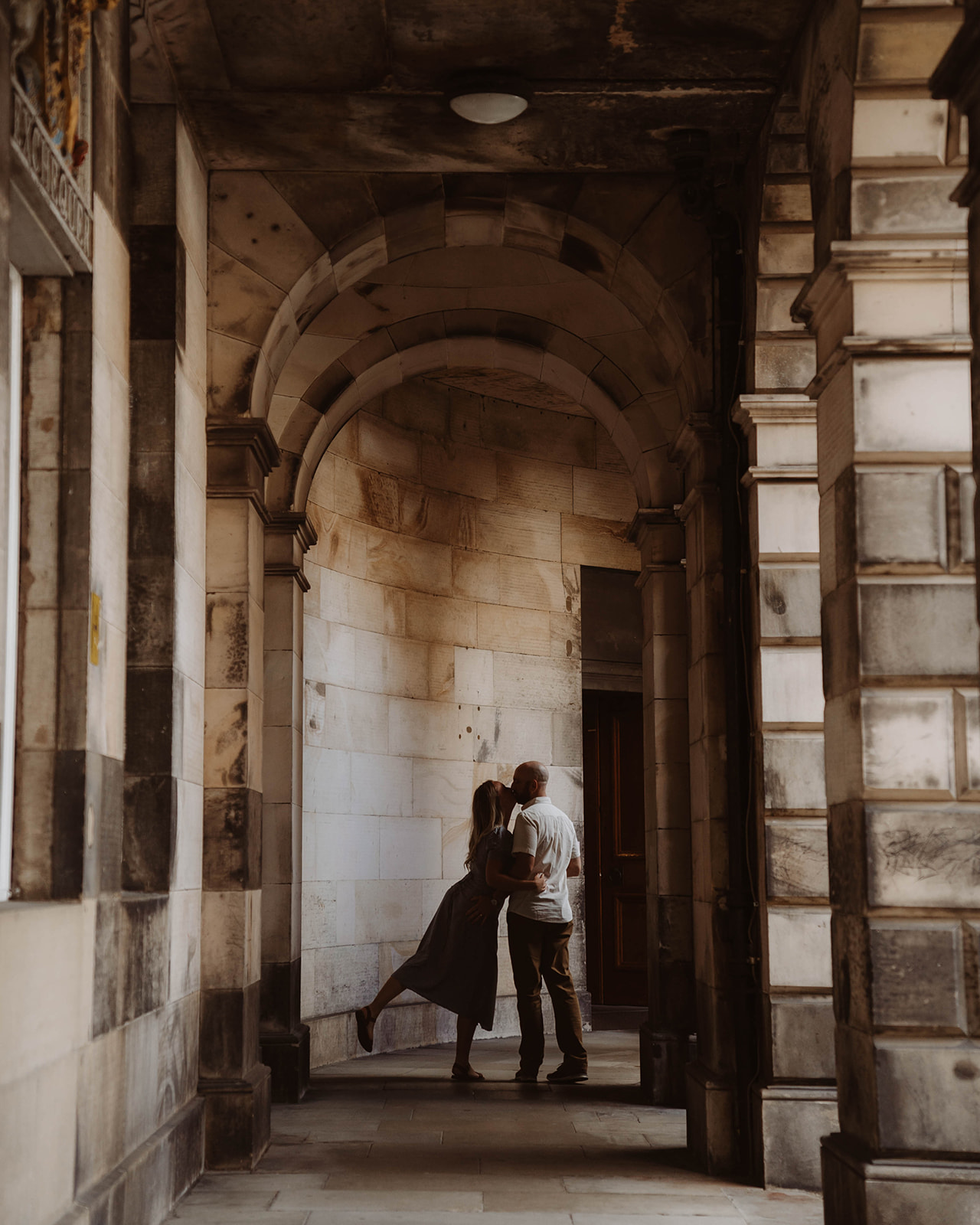 couples photoshoot edinburgh 