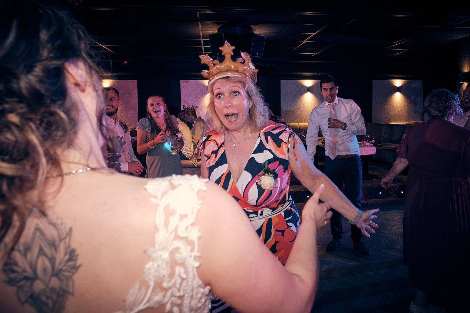 trouwrerportage Wendy en Robin - Het Wapen van Zoetermeer - trouwfotograaf Stefan Segers - party feest fotografie