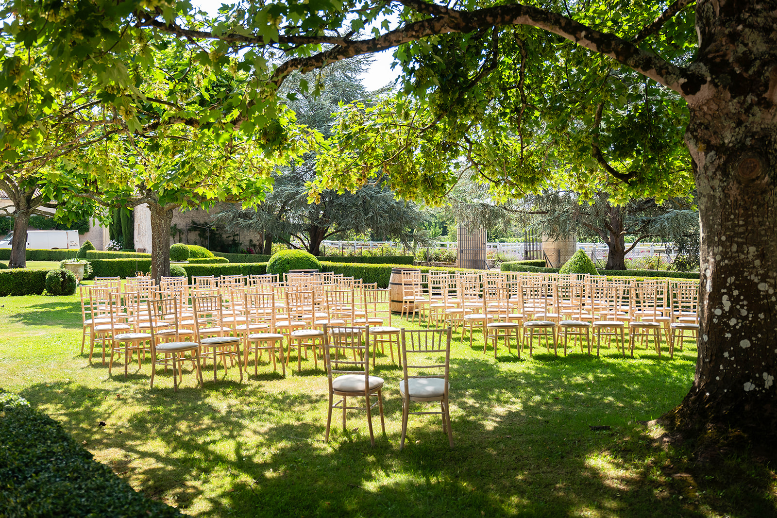 Seat Arrangement for an outdoor wedding ceremony in France