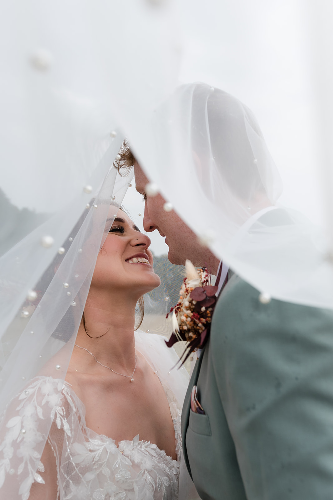 wedding portraiture under a veil