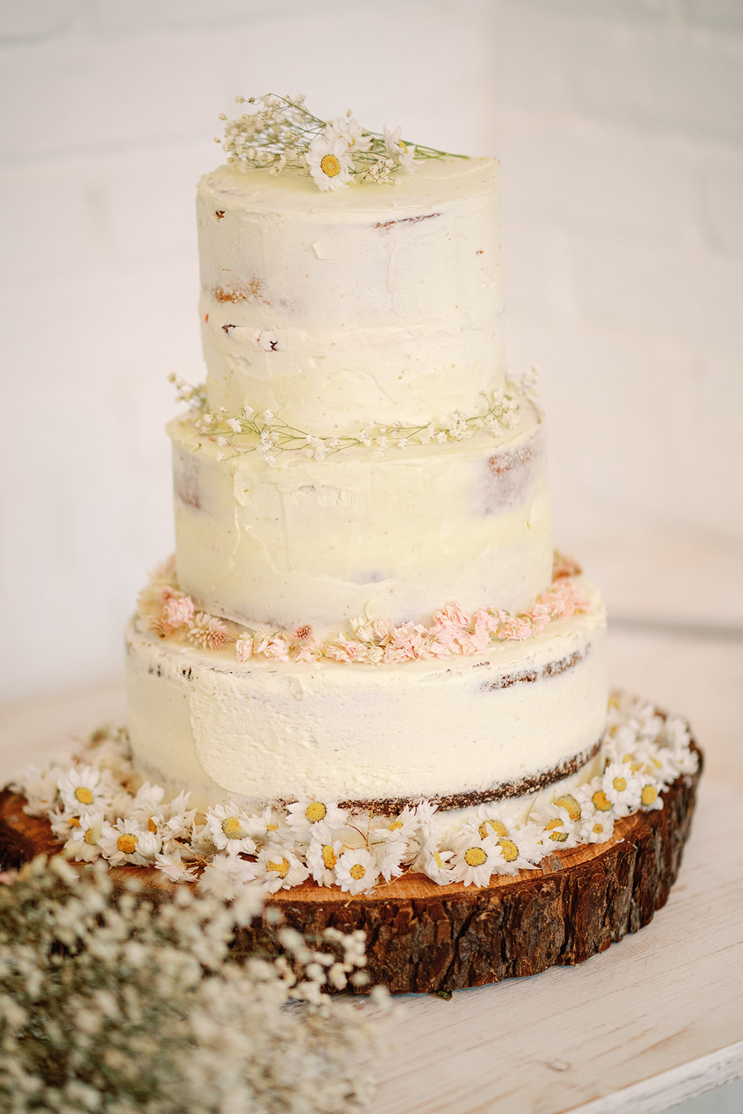 Beautifully simple wedding cake for small wedding celebration.