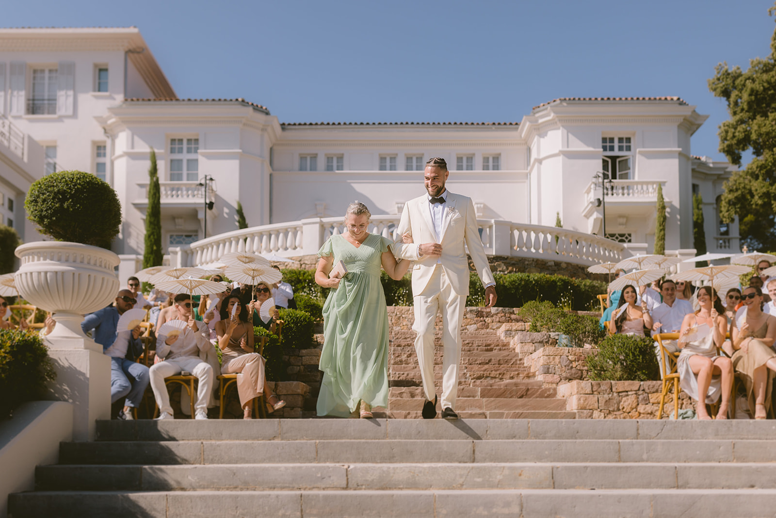 Un elegant mariage au domaine du Castel Bay a Hyeres