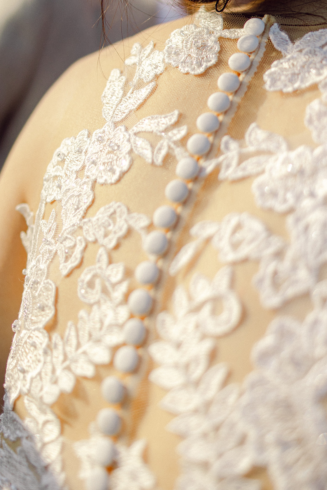 lace wedding dress in detail