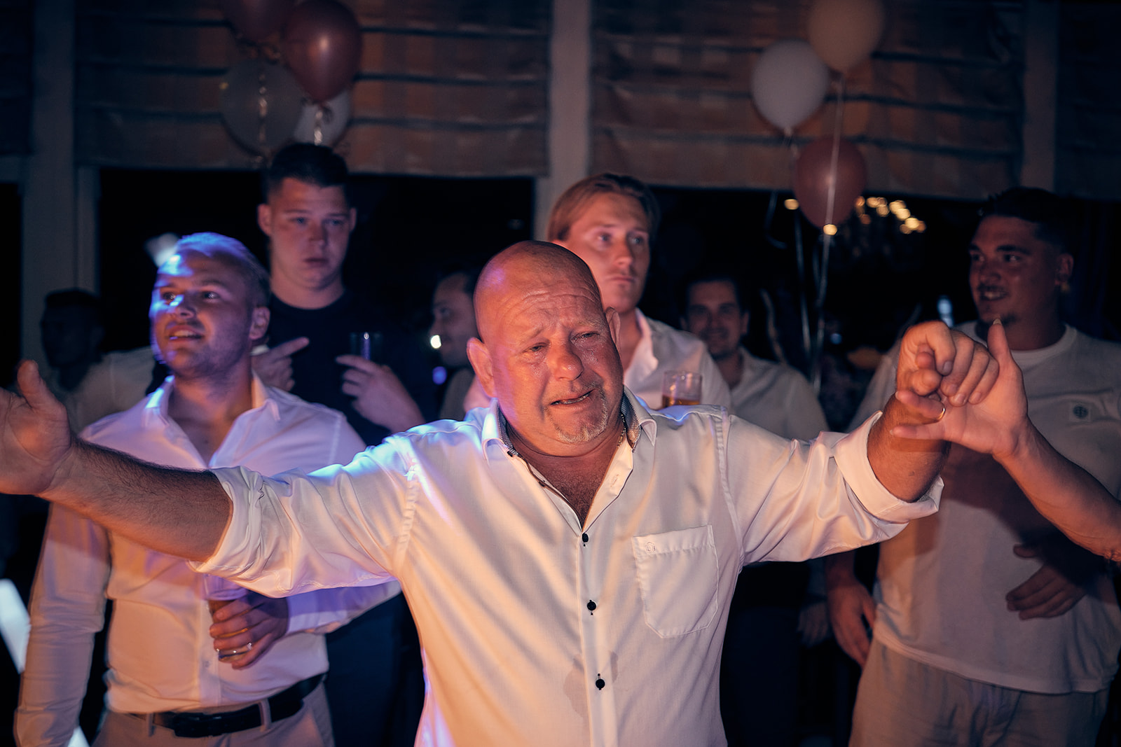 Stefan Segers - Bruidsfotografie Dordrecht - Trouwfotografie Wantij Paviljoen-party feest fotografie