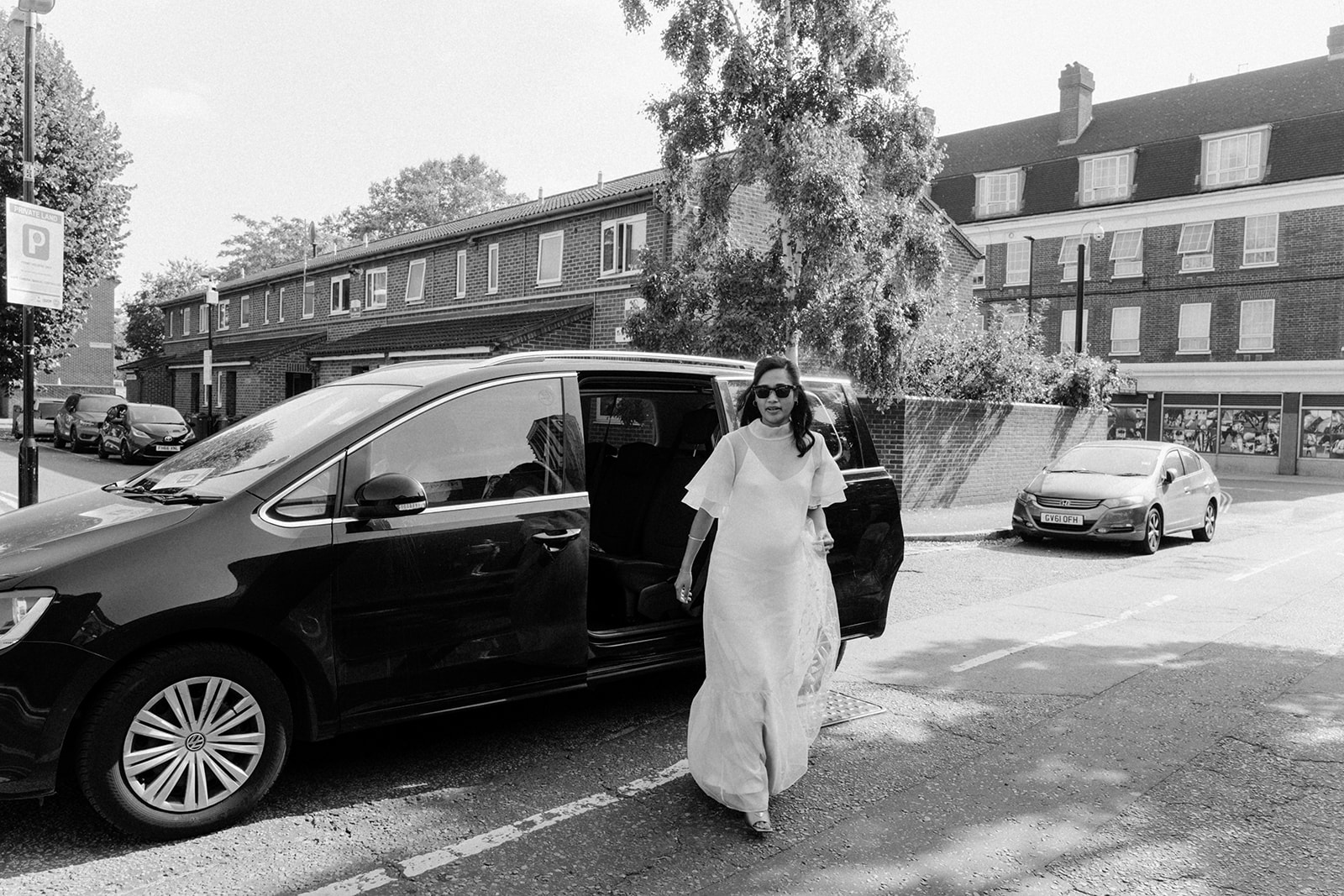Beaconsfield Art Gallery Wedding, London, Leica Q, Leica SL2-S, Voigtlander 35mm 1.4mm 