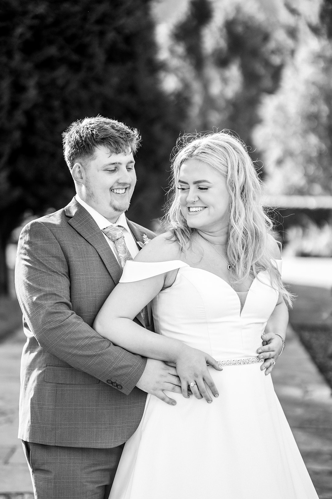 Black and White photo of a bride and groom at Hackness Grange