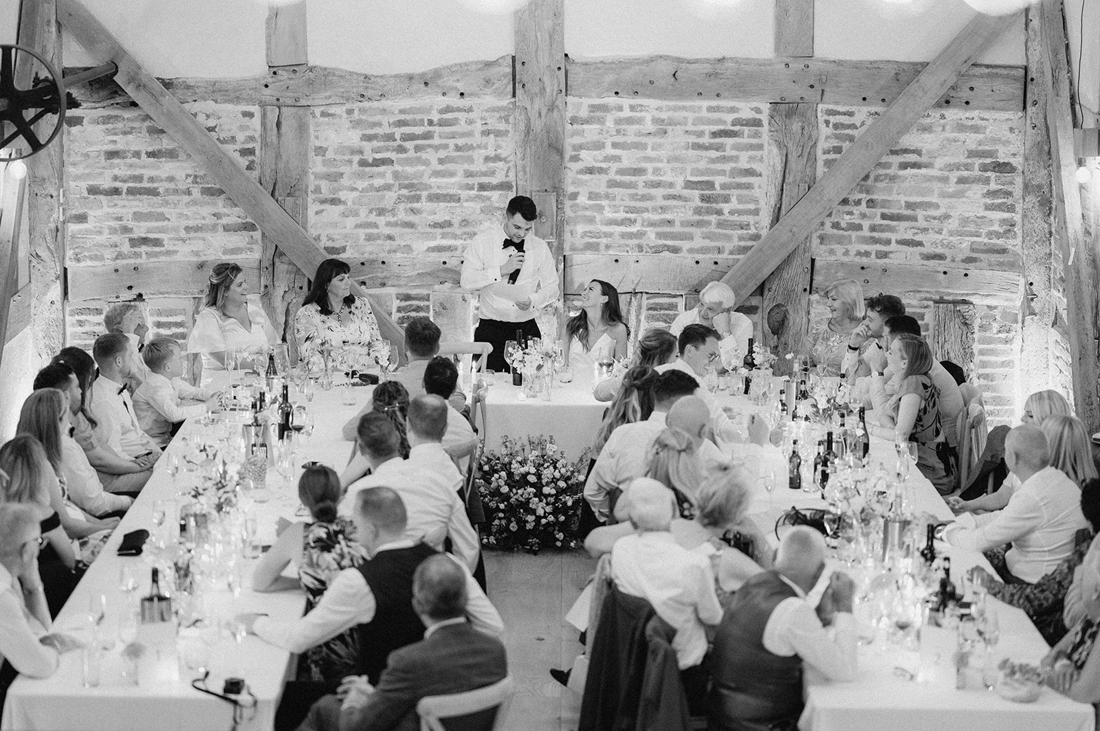 wedding speeches at barns and yard