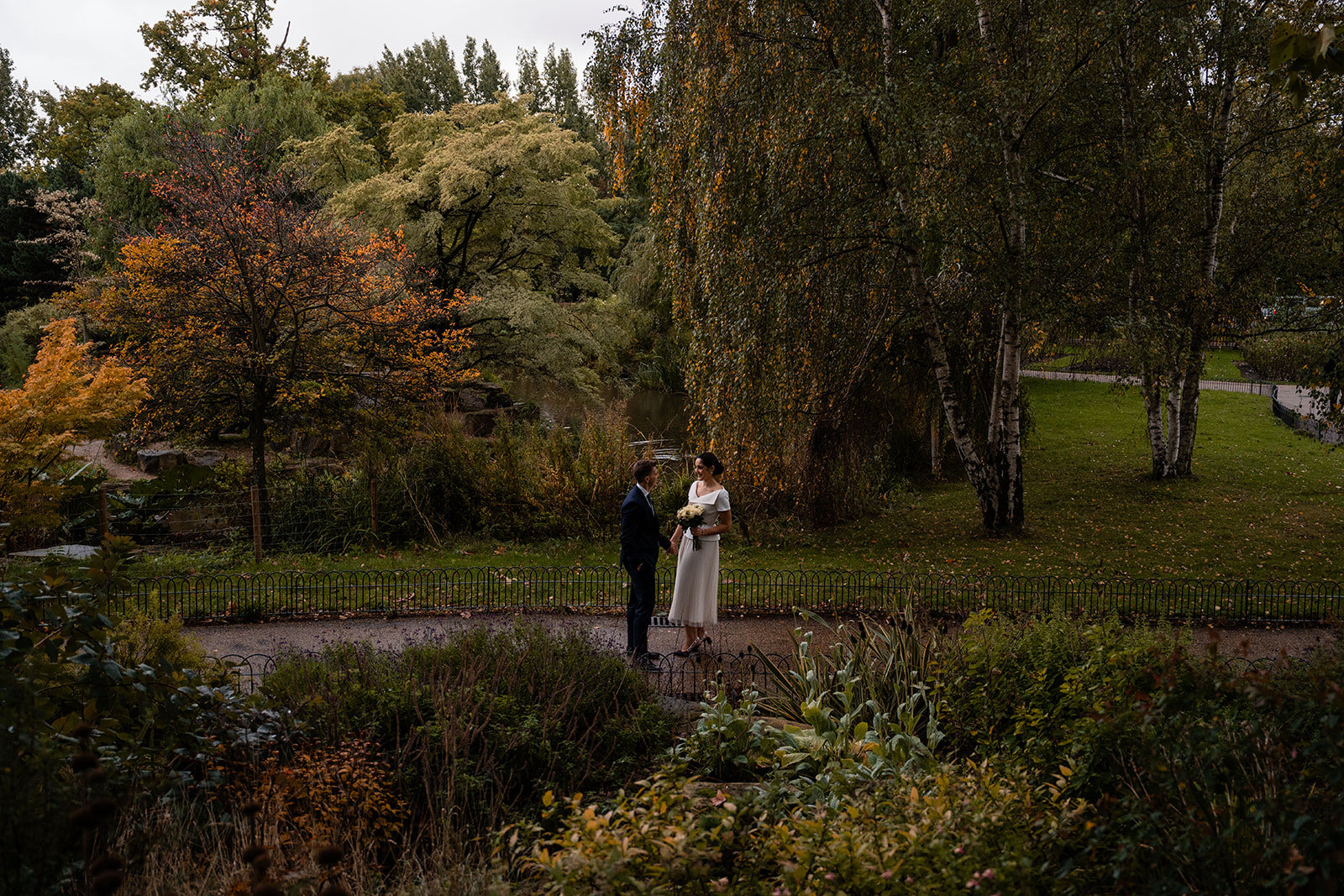 regents park wedding photography shoot