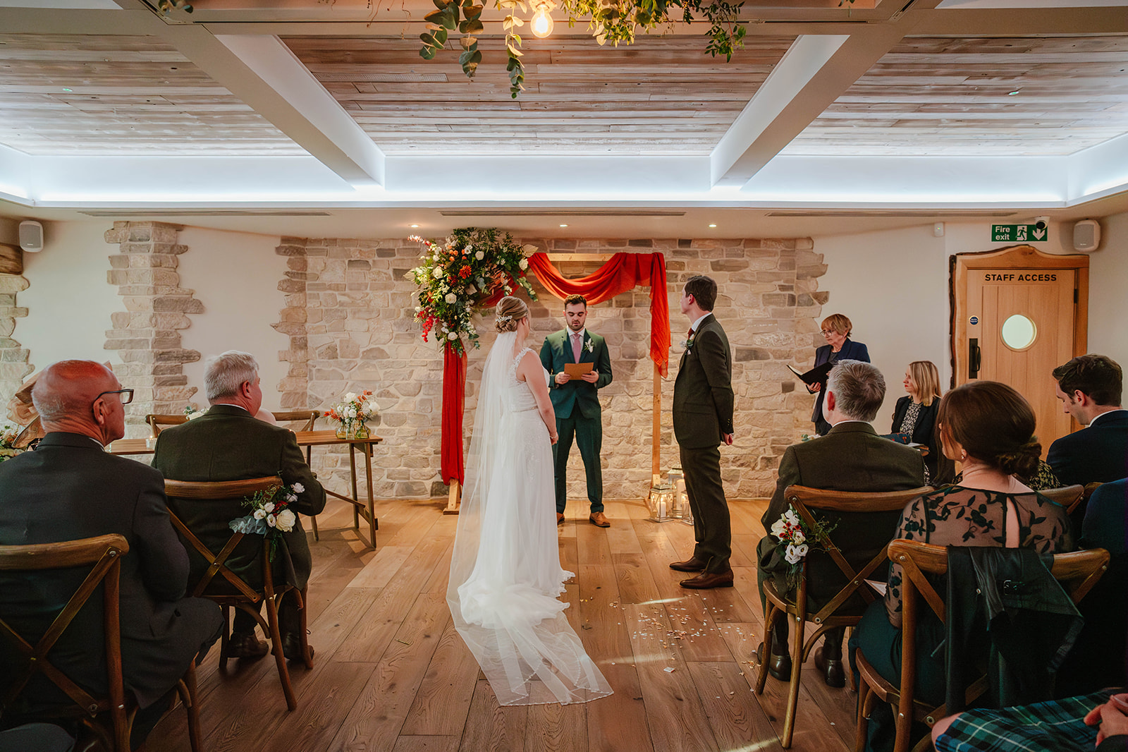 ceremony reading Zara Davis Photography Wild Thyme and Honey Cirencester Cotswolds Gloucestershire