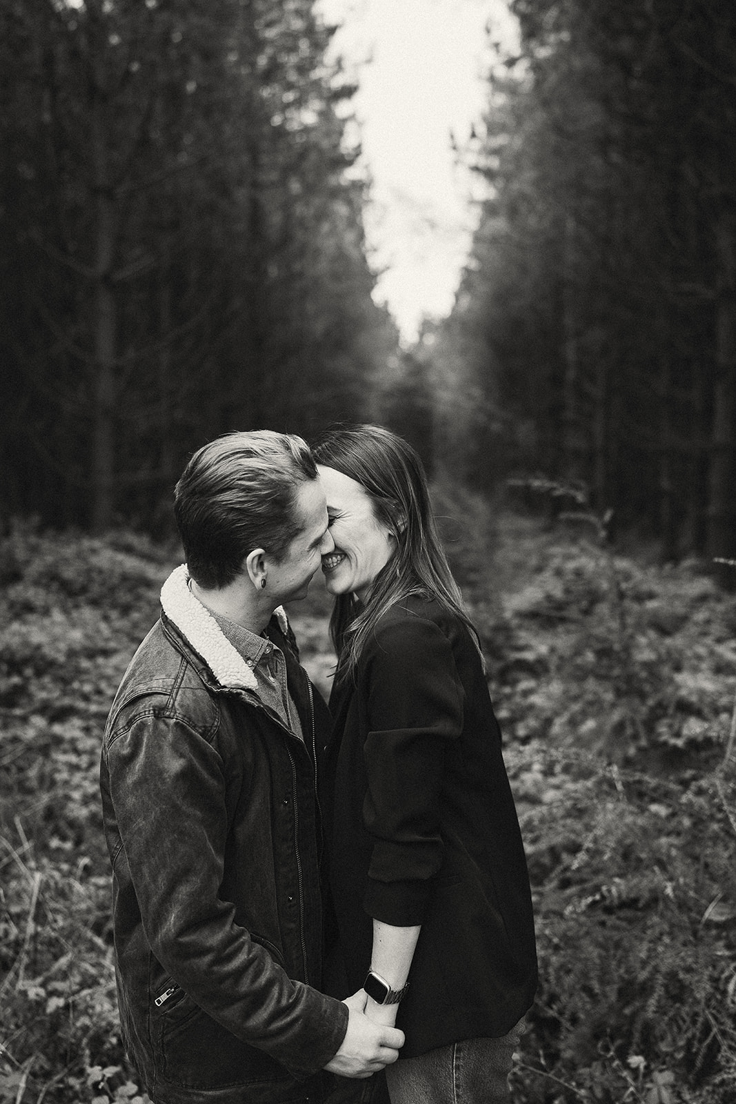 A Relaxed Nottingham Woodland Engagement shoot | Blidworth Woods